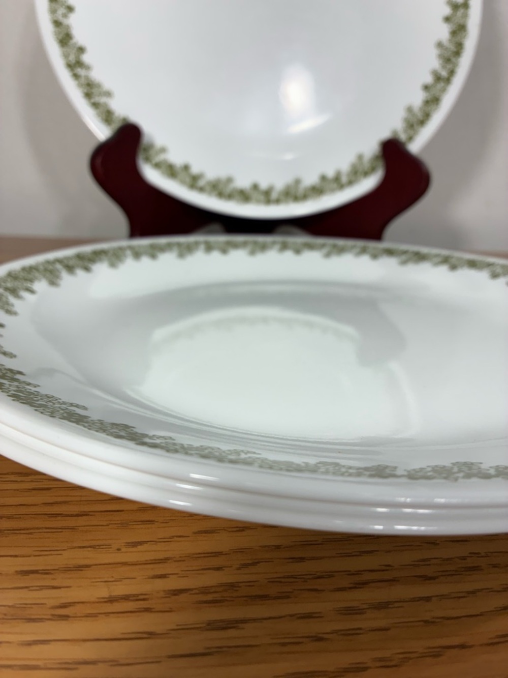 Vintage Set of 4 Corelle Spring Blossom 10.25" Dinner Plates White/Green - Picture 3 of 5